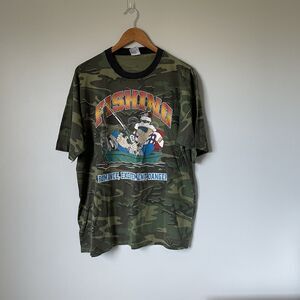Cal Cru Vintage Men's Camouflage T-Shirt Fishing Graphic Made in USA Size XL